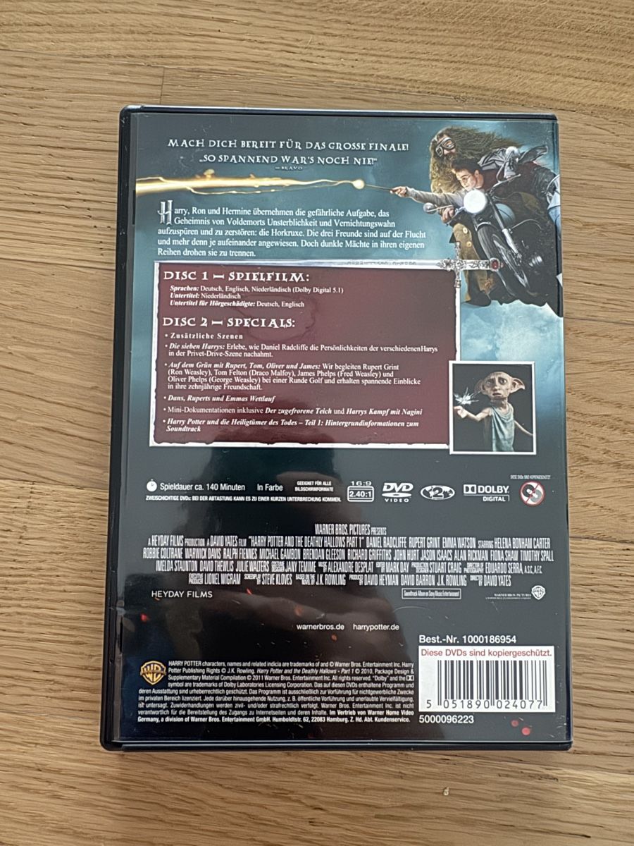 Tous les DVDs: Harry Potter DVD – D'occasion à Glattpark(Opfikon) par laura_studer 1
