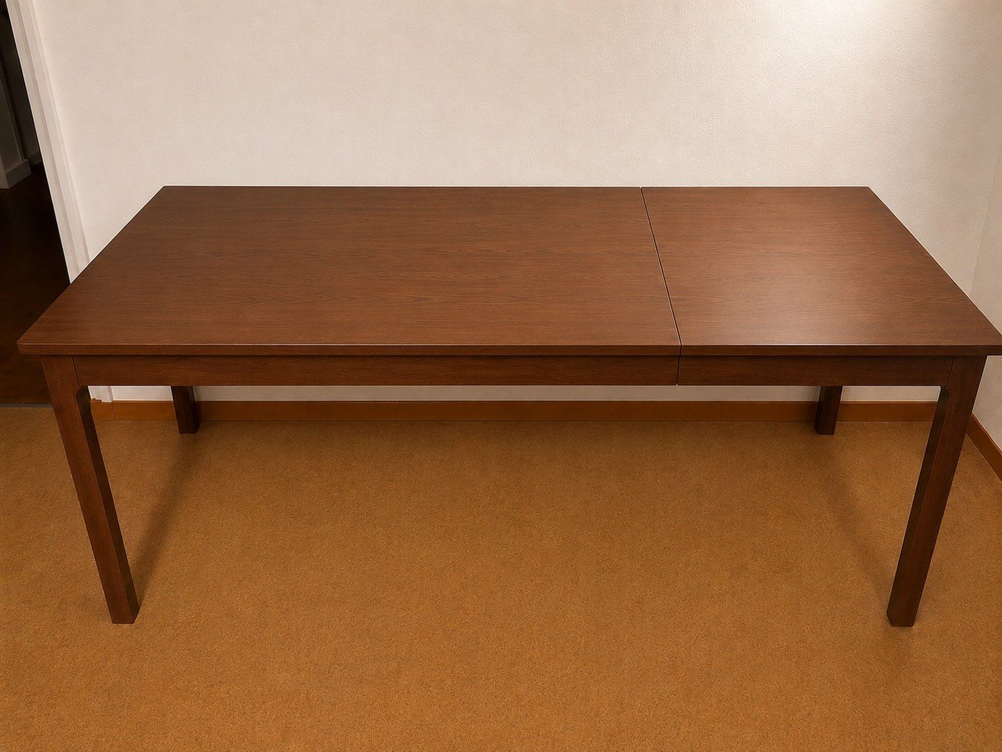Ikea Tables: IKEA Esstisch Ausziehbar - IKEA extendable table – D'occasion à Zürich par luca.campanella