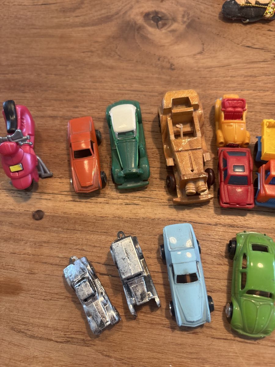 Voitures modèles: kleine Auto 16 stck – D'occasion à Kriens par Wundertuete17 1