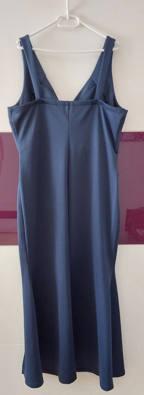 Robes: Damenkleid – Neuf (Voir description) à Wislikofen par Ana.Gomes 3