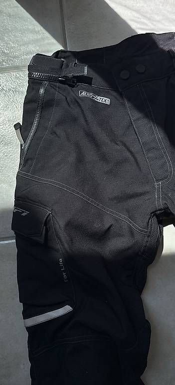 Pantalons: DIFI Motorradhose Gr. 48 mit SAS-TEC Protektoren – D'occasion à Walenstadt par Manow3 1