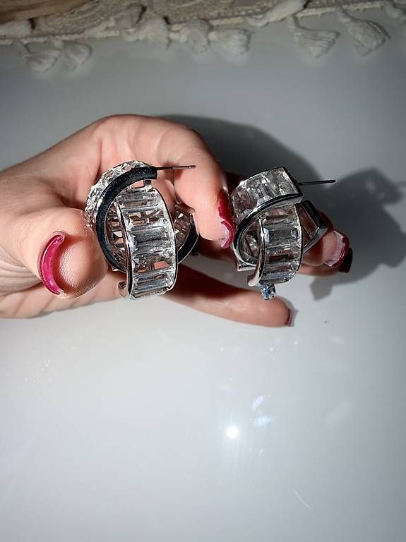 Swarovski Orecchini pendenti & Orecchini a lobo: Swarovski Kreolen – Usato da Rotkreuz venduto da andgav11 2