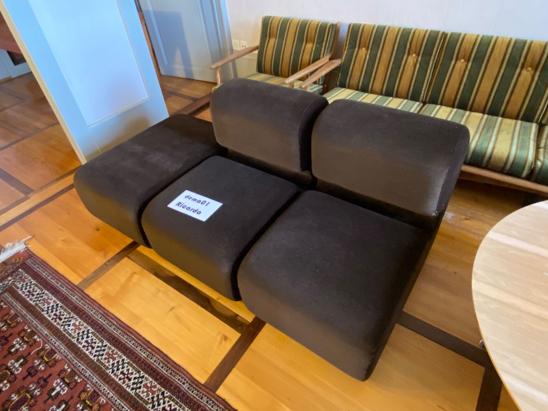 Fauteuils: Superbe ensemble canapé / fauteuils années 70 – D'occasion à Longirod par dema01 4