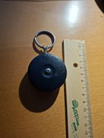 Schlüsselanhänger mit Kette, Leder, rund, schwarz