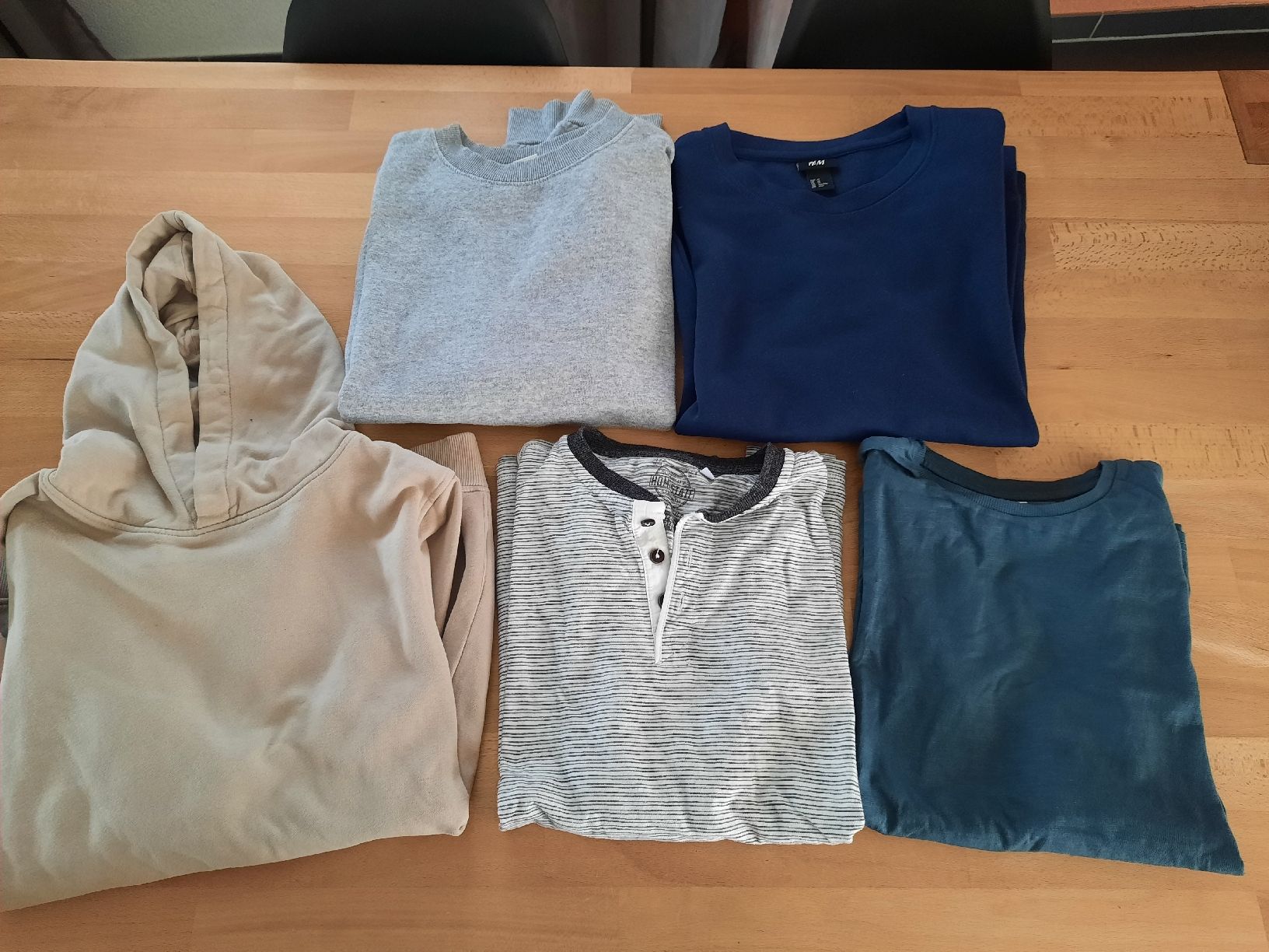 Ensembles coordonnés: Oberteilepaket Gr.158/164 XS Basicteile – D'occasion à Jonschwil par sonja8472