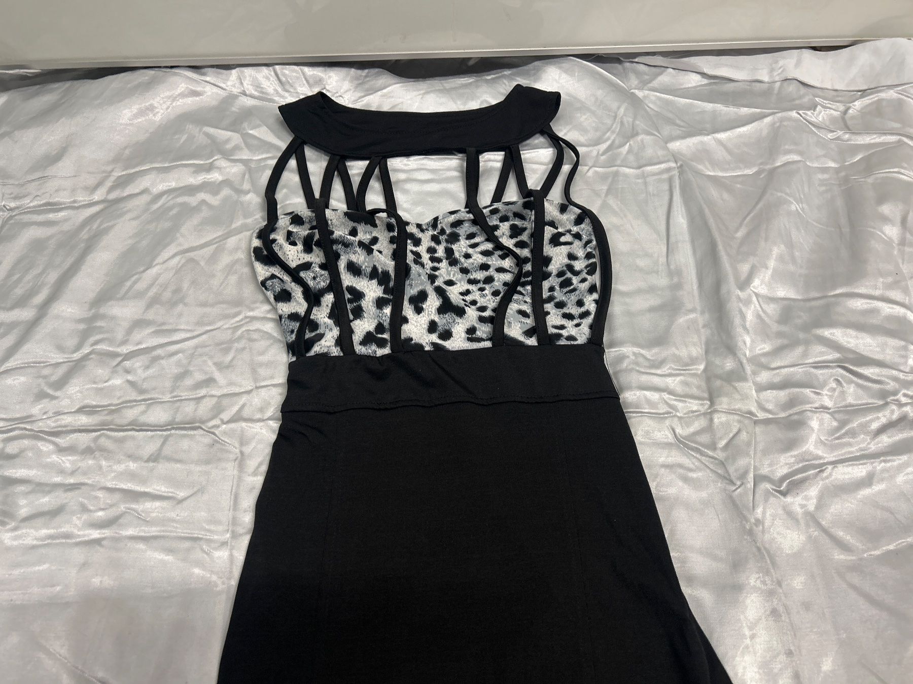 Vestiti: Minikleid schwarz LEOPRINT stretch Gr S NEU Gratis Versand – Nuovo e nell'imballaggio originale da Regensdorf venduto da Spyke55 2