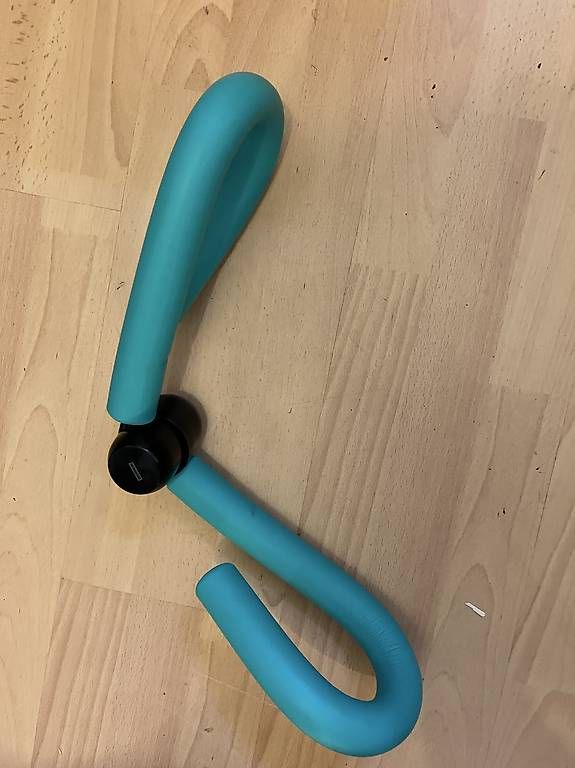 Hometrainer: Outil musculation décathlon  – Usato da Denges venduto da chino37