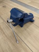 Schraubstock blau Backenbreite 125 mm neuwertig