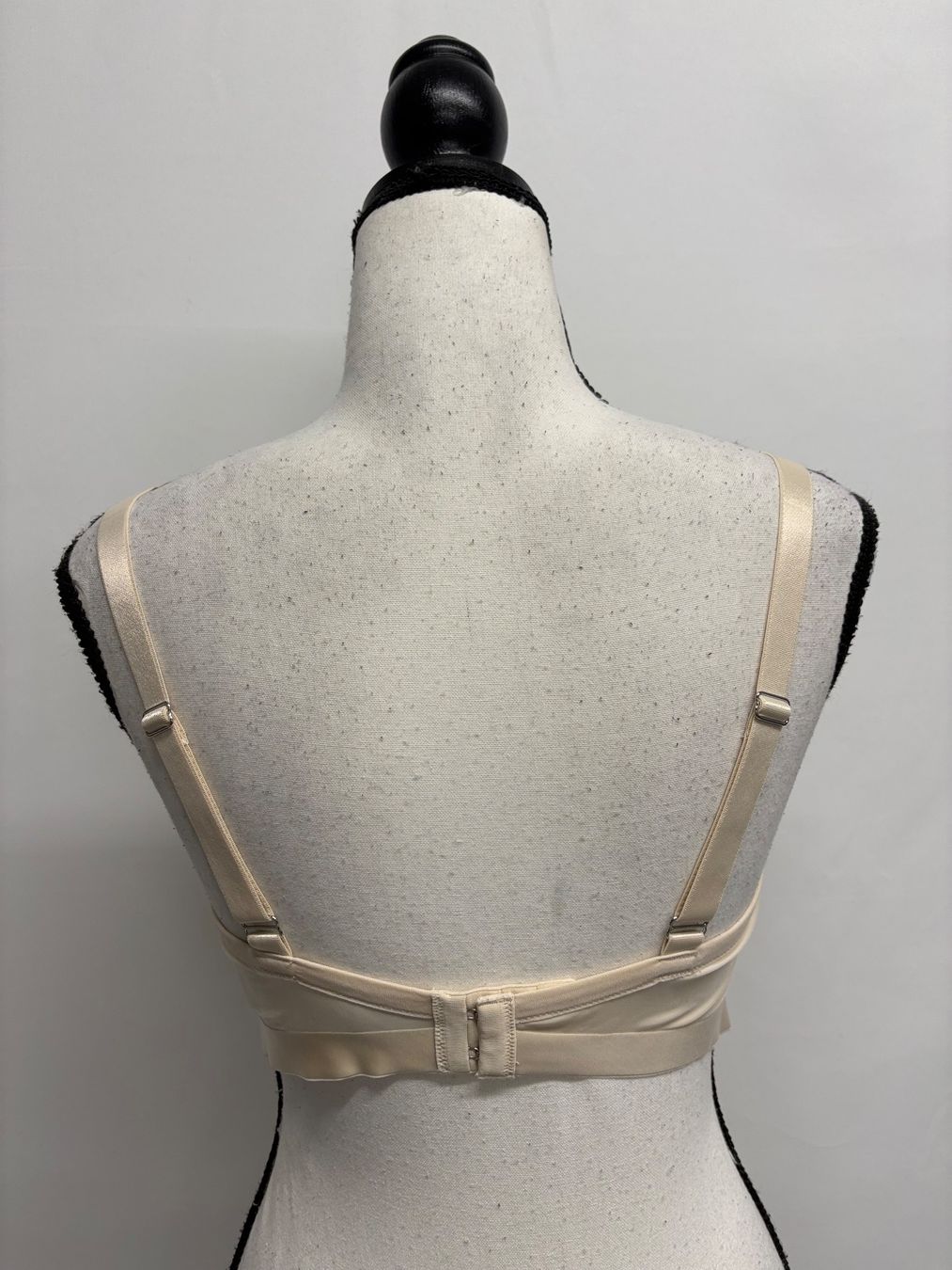 Triumph Altra biancheria intima: Triumph BH mit Spitze Aura Spotlight 75F nude – Nuovo (secondo la descrizione) da Regensdorf venduto da secondchancefashion 4