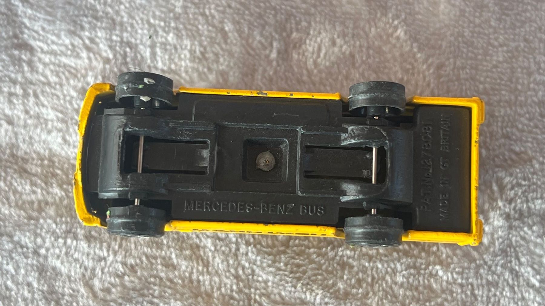 Modellini d'auto: Gelber Heathrow Bus – Usato da Schübelbach venduto da Dolly990_2 3