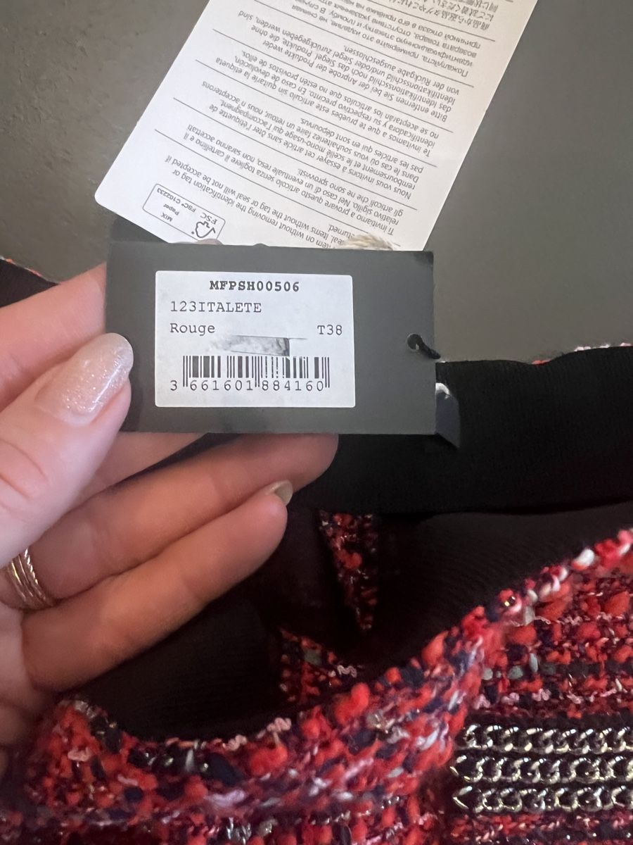 Maje Pantaloni: MAJE tweed shorts red NEW – Nuovo e nell'imballaggio originale da Steinhausen venduto da Stylelene14 4