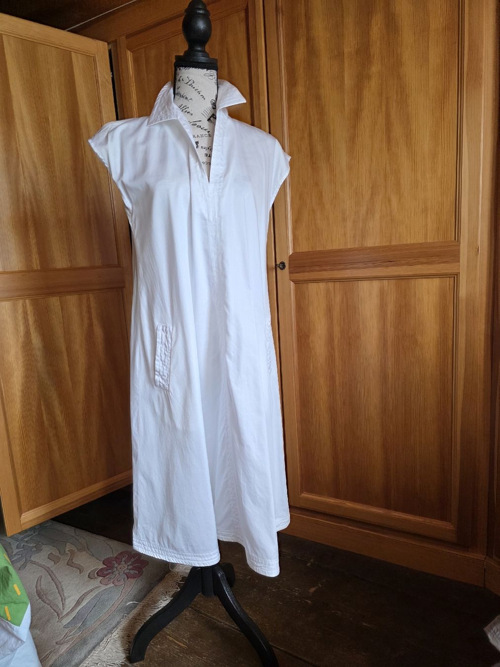 Peserico Robes: Abito bianco Peserico – D'occasion à calpiogna par dadalter