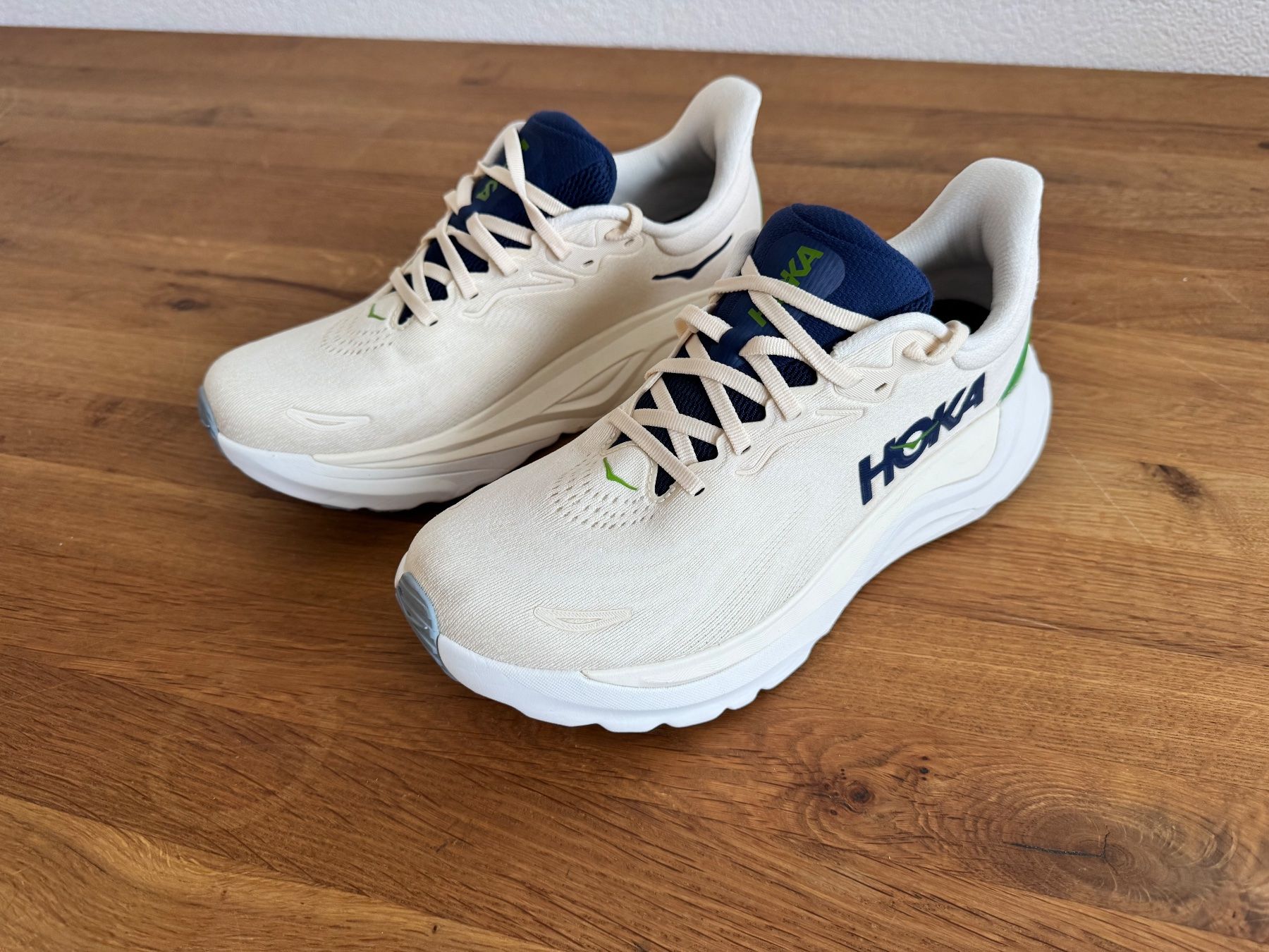 Hoka One One Scarpe da uomo: Hoka Schuhe Gr. 41.5 – Usato da Frauenfeld venduto da max11116