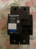 Disjoncteur Schneider Electric NG125L 16A 50KA T Bon état