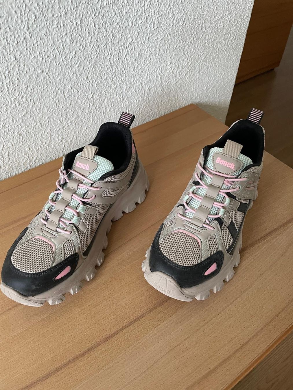 Bench Scarpe da donna: Sneaker Damenschuh "Bench" – Nuovo (secondo la descrizione) da Hinwil venduto da pipi46 1