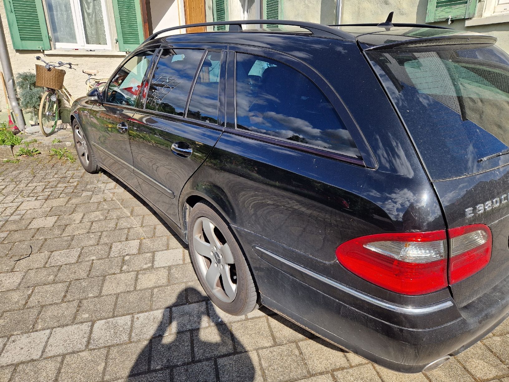 Mercedes-Benz Automobili: Benz w211 320 CDi V6  – Usato da Altstätten SG venduto da Kaarbruecken 3