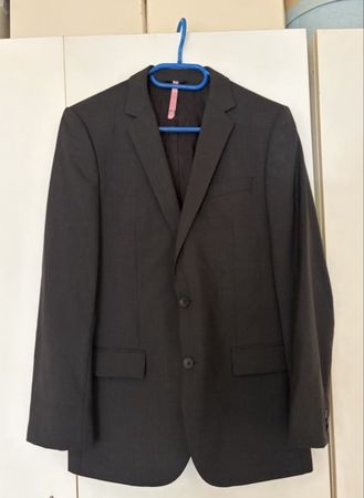 Hugo Boss Anzug Grösse M 