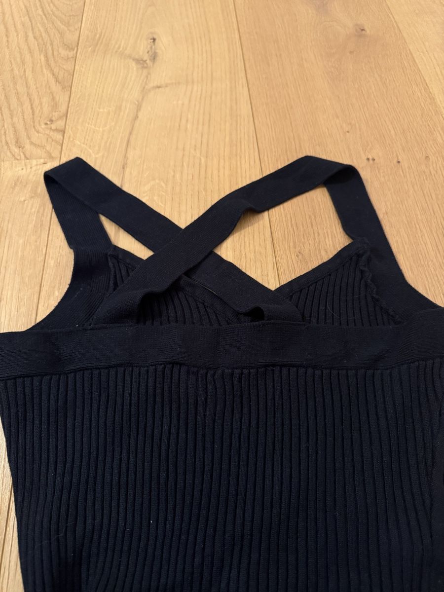 Abercrombie Top: Abercrombie & Fitch Body! – Usato da Luzern venduto da sydney01. 2