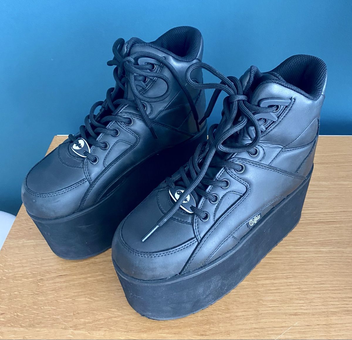 Buffalo Scarpe da donna: Baskets Buffalo plateforme noires taille 39 – Usato da Lausanne venduto da Vracorama 2
