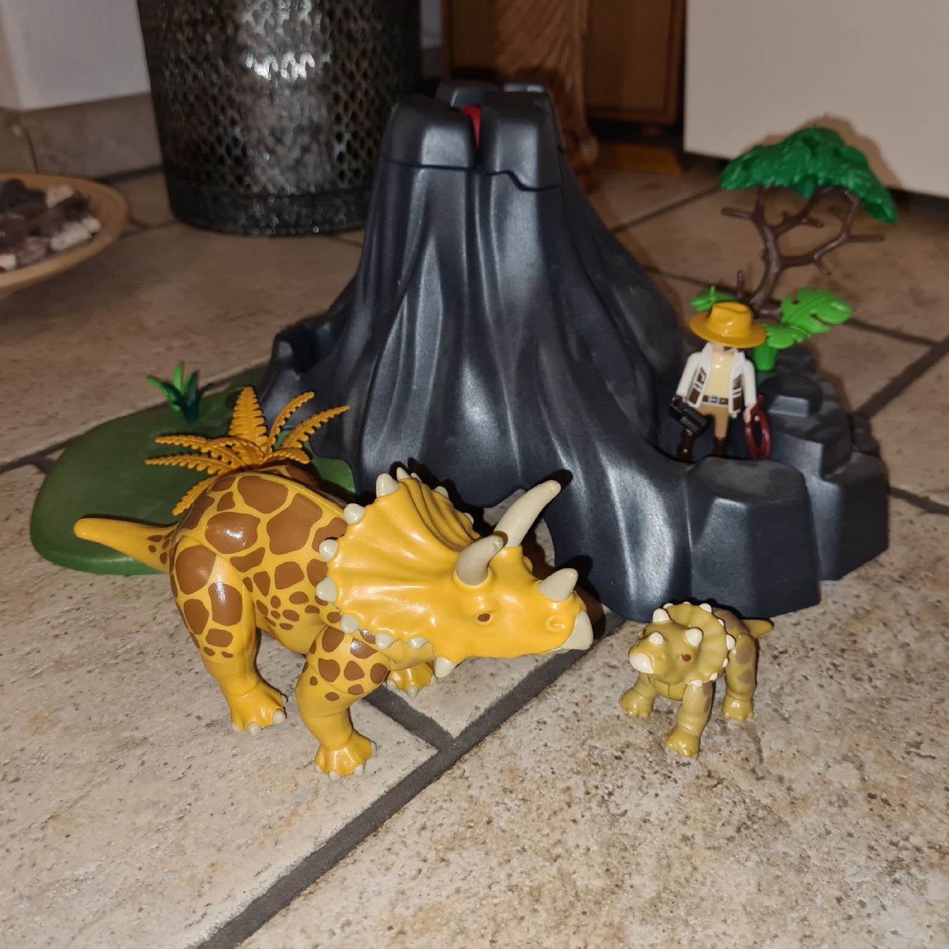 Playmobil Giocattoli: Playmobil Vulkanausbruch Dinosaurier – Usato da Niederglatt ZH venduto da Conucci 3