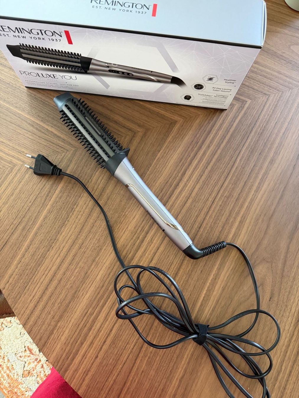 Remington Piastre & Arricciacapelli: Remington, CB9800 Warmluftstyler PROluxe you – Usato da Jona venduto da RangeRover 1