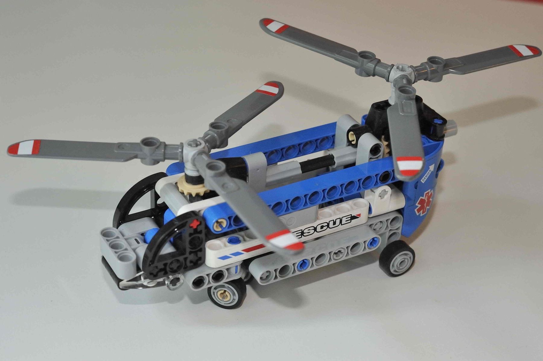 Lego Giocattoli: Lego Zwei Helikopter – Usato da Schwerzenbach venduto da floridan 6