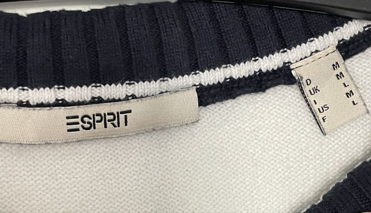 Esprit Maglioni & Felpe: Pull Esprit – Usato da Villars-le-Grand venduto da Scaoli 1