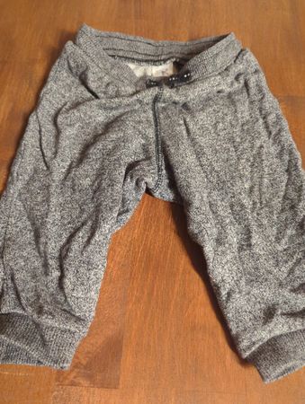 Bequeme Kinder Jogginghose Grösse 74, Grau Melange