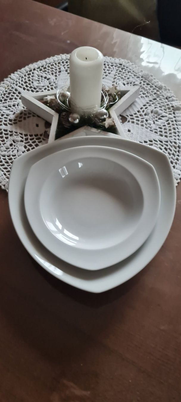 Thomas Teller: 8 Thomas Rosenthal group neue Teller dreieckig – Neu (gemäss Beschreibung) aus Münsingen von Cuci31 1
