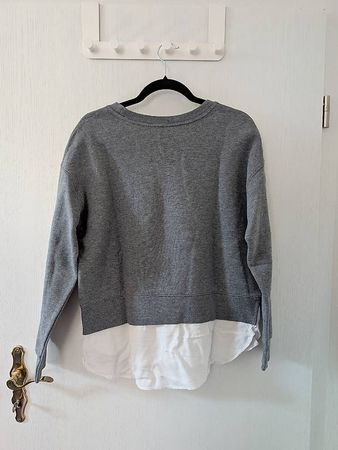 Graues Sweatshirt