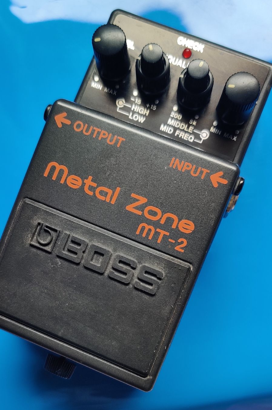 Boss Egaliseurs: BOSS Metal Zone mt-2 – D'occasion à Meiringen par Sib_Zh 4