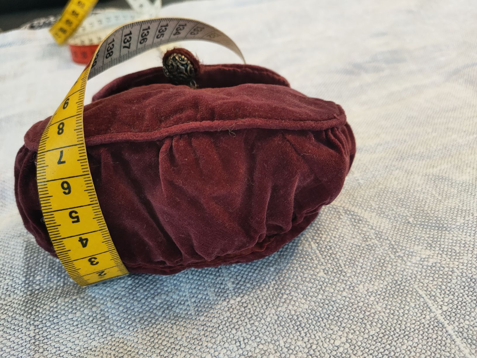 Borse da donna: Samt Täschli Bordo-Rot Antike – Usato da Gipf-Oberfrick venduto da minini 7