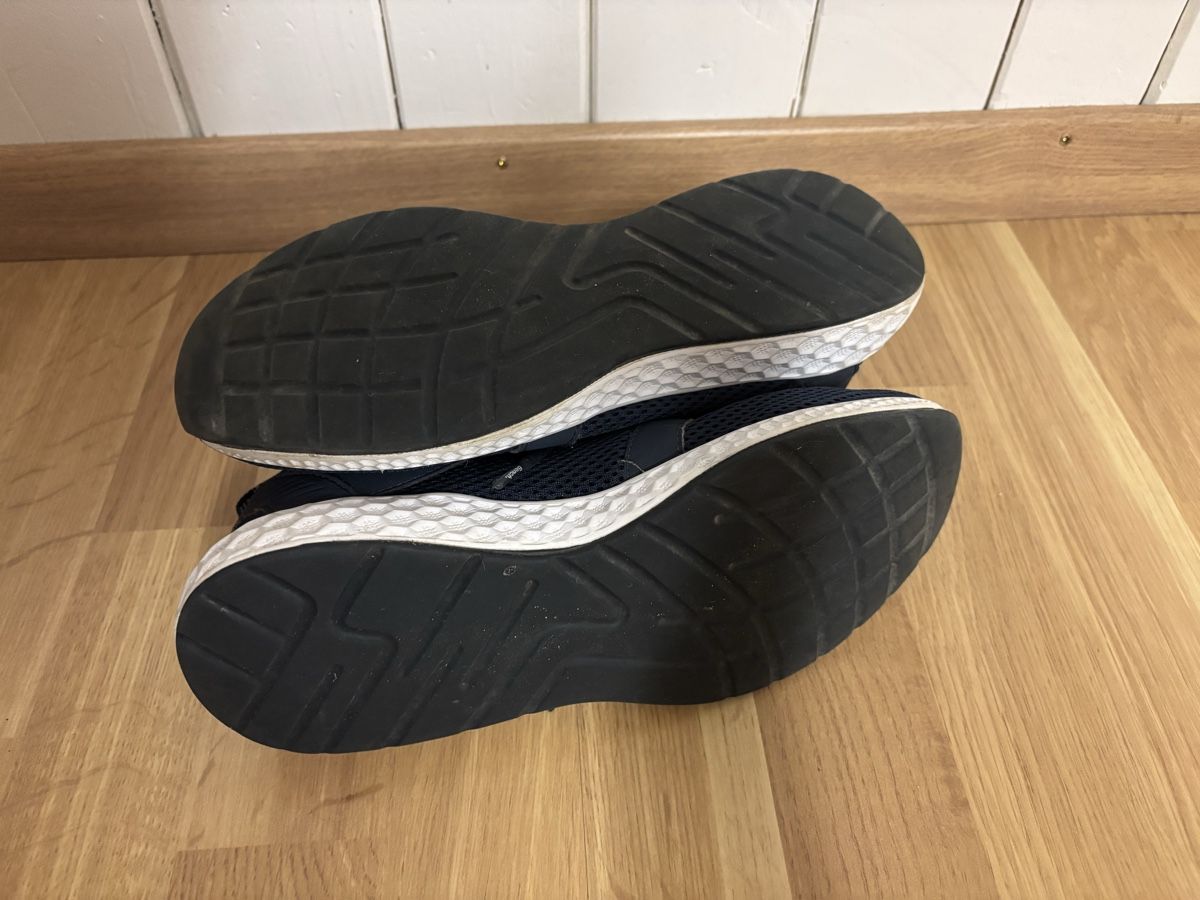 Scarpe da donna: blaue Bench. Turnschuhe Gr 40 – Usato da Montlingen venduto da ann_w6t2 2