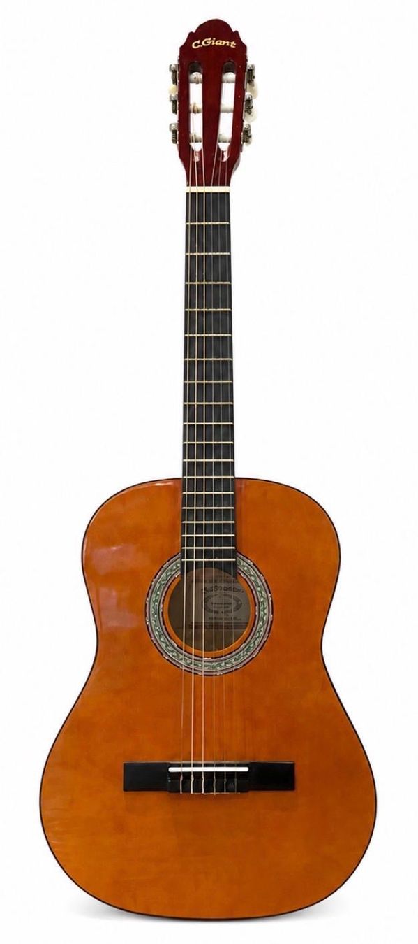 Instruments de musique: Gitarre – D'occasion à Wangenried par Going