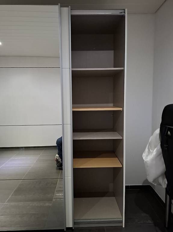 Ikea Armadi: Kleiderschrank – Usato da Hüttlingen venduto da Ideale 3