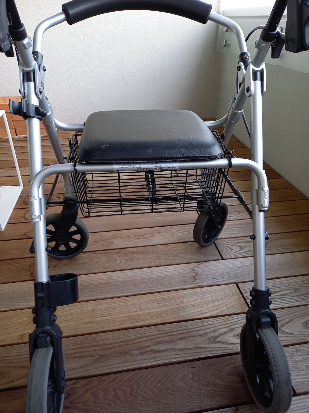 Ausili per la deambulazione: Rollator von Dietz – Usato da Horgen venduto da mibi75 4