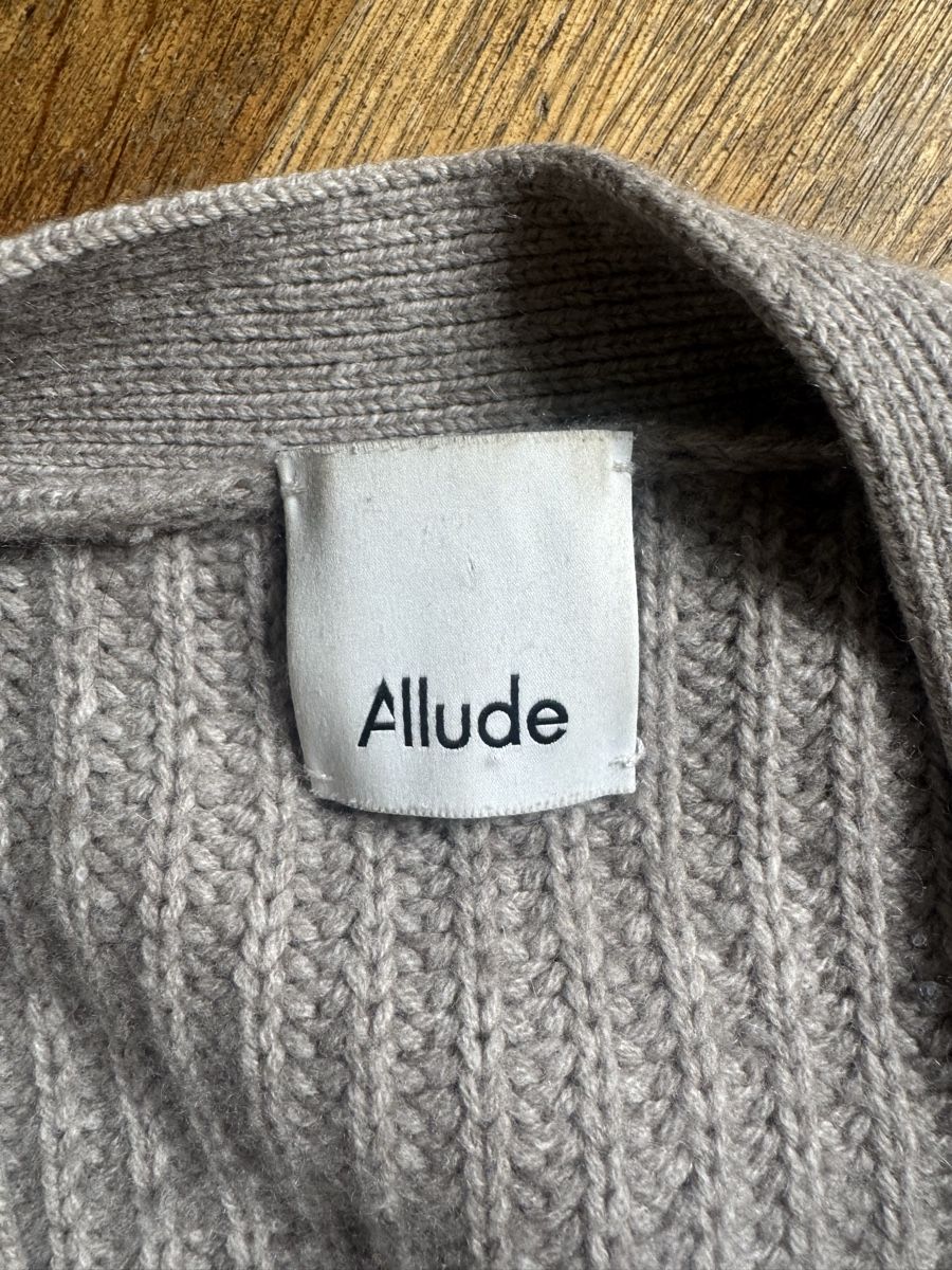 Allude Giacche: Strickjacke Allude Damen Grau  – Usato da Zürich venduto da Grace07 1