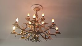 Kronleuchter im Geweih-Design goldfarben gebraucht