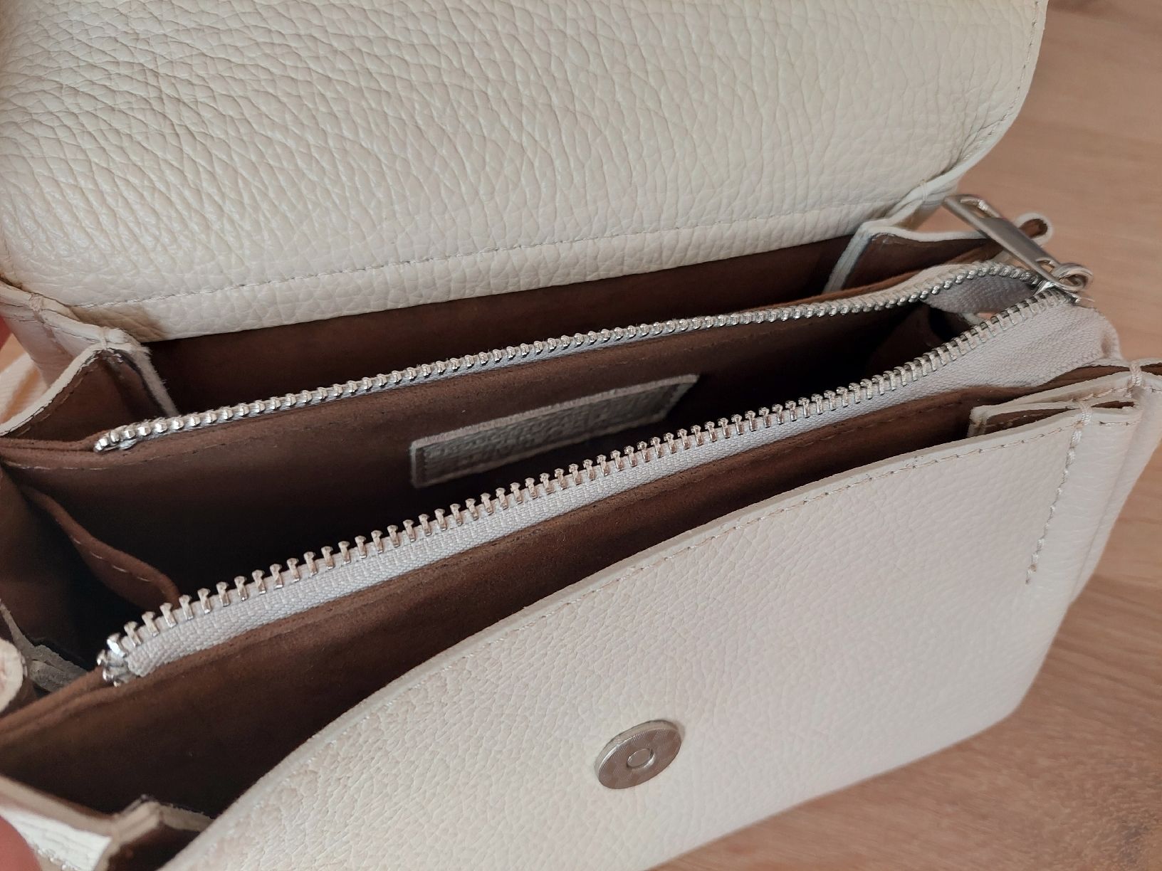 Borse da donna: Leder Tasche cream – Nuovo (secondo la descrizione) da Flurlingen venduto da Atea8 2