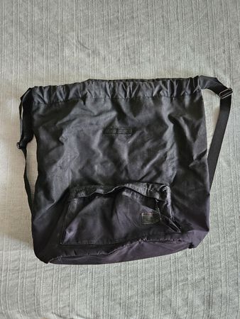Schwarzer Rucksack