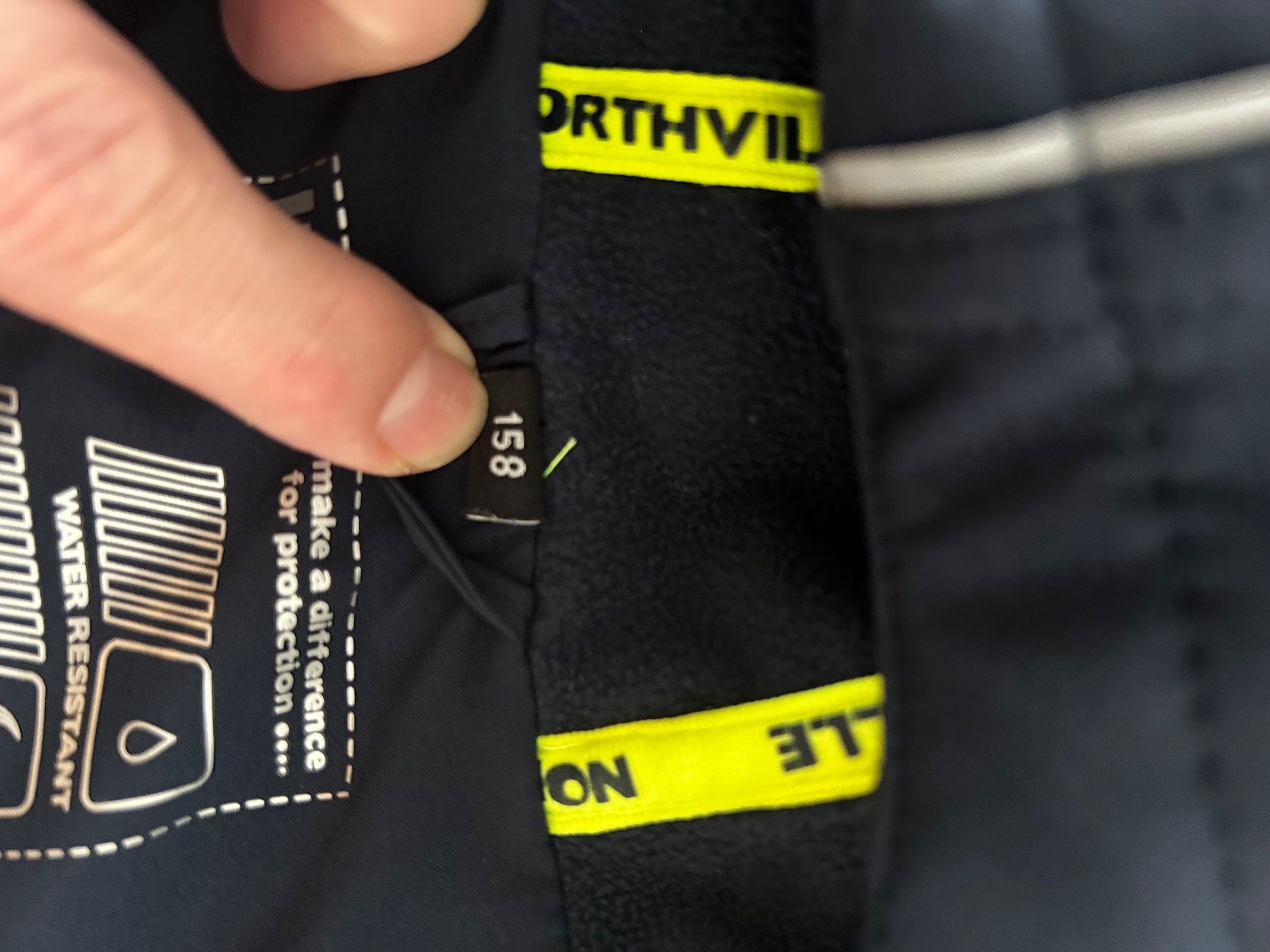 C&A Jacken & Mäntel: Windstopper-Jacke Northville, Grösse 158 – Gebraucht aus Oberwil-Lieli von Mhd 9