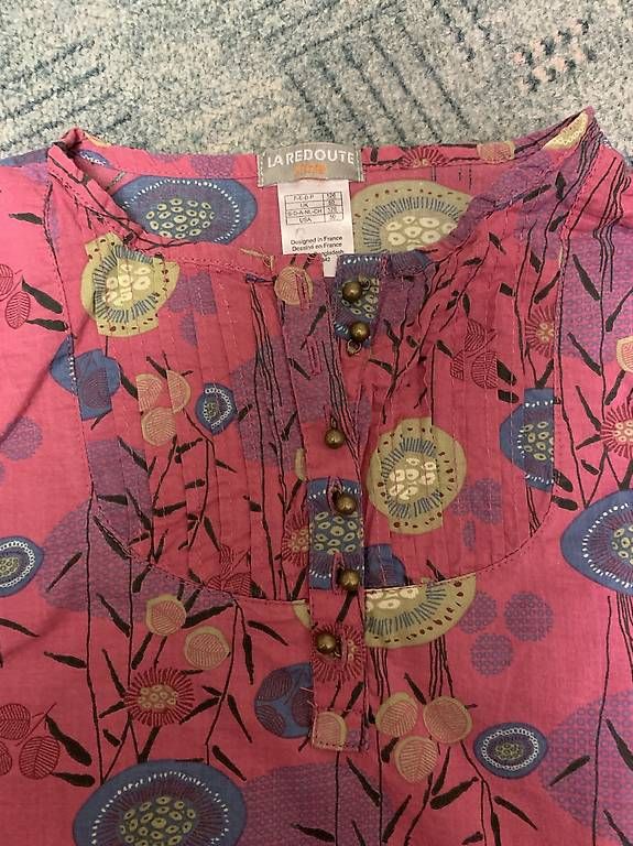 Blouses, T-shirts & Tops: Mädchenshirt  – D'occasion à Zürich par lil_xr6x 2
