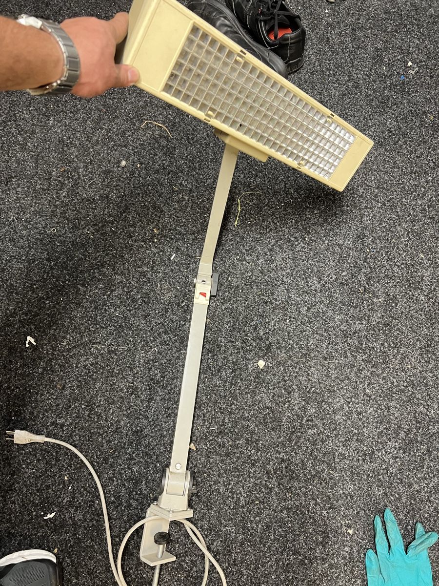 Lampen: Infrarotlampe mit Ständer und Klemme – Gebraucht aus Ostermundigen von Dino_87 1
