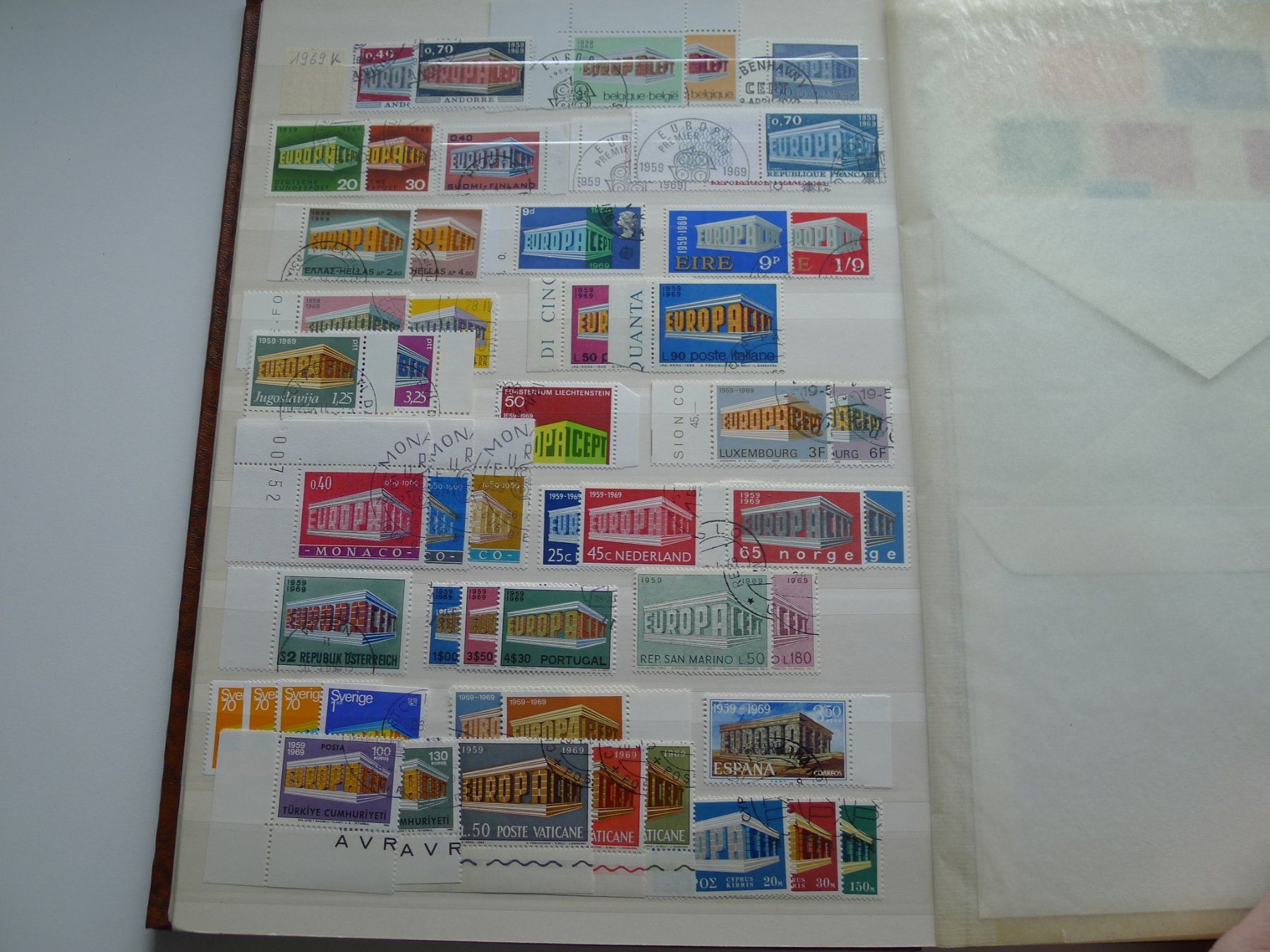 Tutti i francobolli: Ein Album mit Europa Briefmarken – Usato da Dagmersellen venduto da q1w2e3r4 6