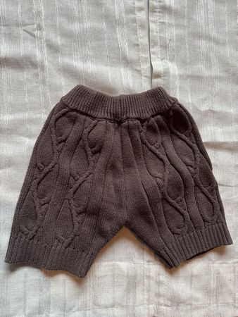Braune, gestrickte Shorts, Gr. 92/98, perfekt für den Herbst