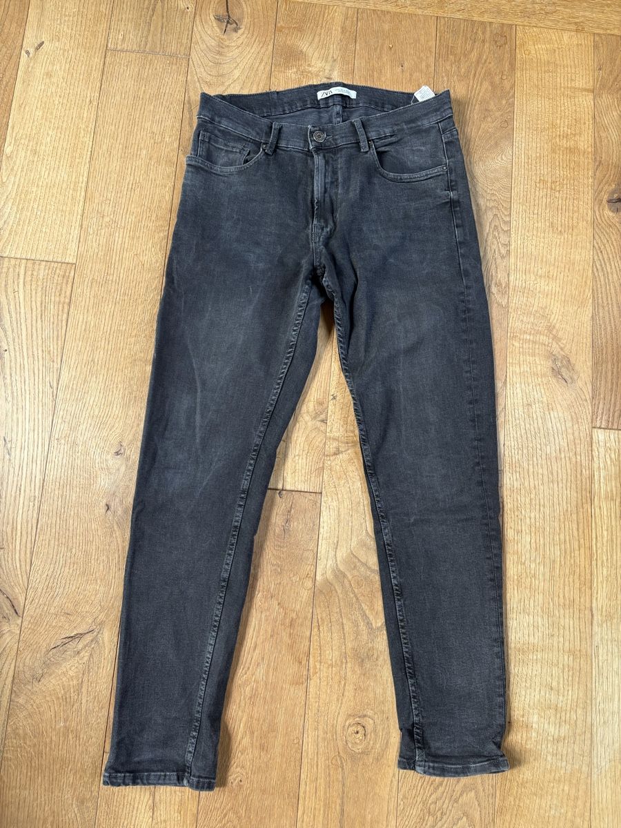 Zara Jeans: Zara Jeans in Grösse 44 – Usato da Frauenfeld venduto da lin_77m9