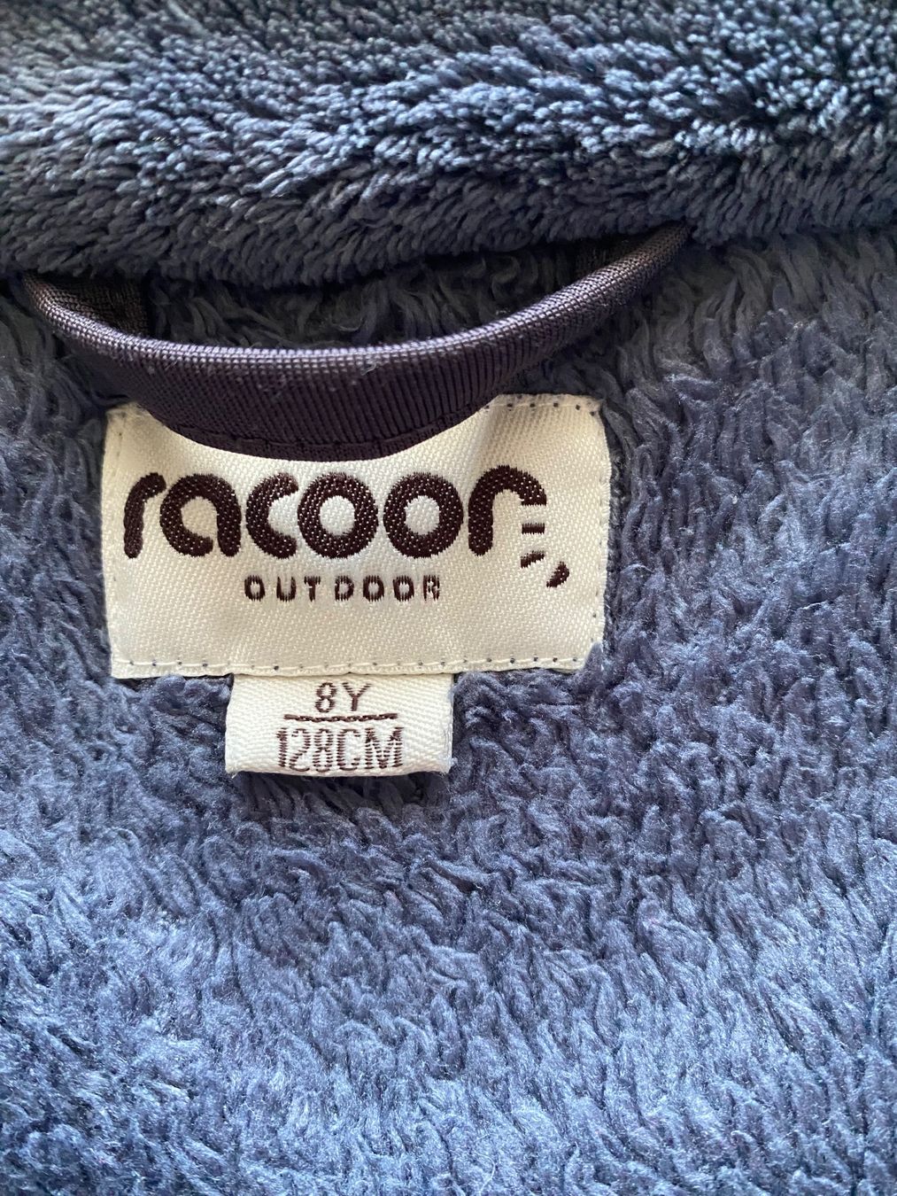 Giacche & Cappotti: Racoon Kuschelfleecejacke - Größe 128 – Usato da Urdorf venduto da Bets4 2
