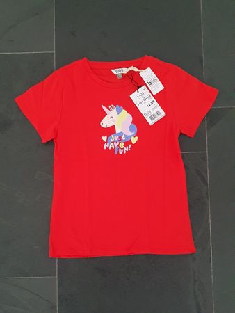++ Einhorn Glitzer T-Shirt in rot ++ Gr. 134 / 140 ++ NEU ++