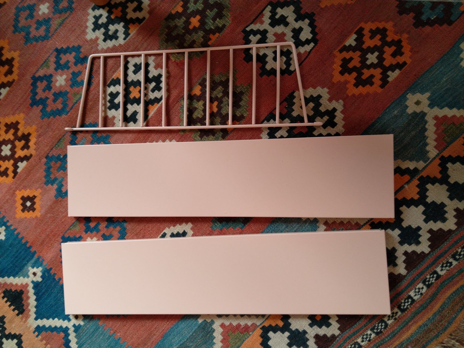 String Scaffali: aussergewöhnliches Stringregal 60/50 oder 120/50 beigerosa – Usato da La Sage venduto da Blumenstrauss1 3