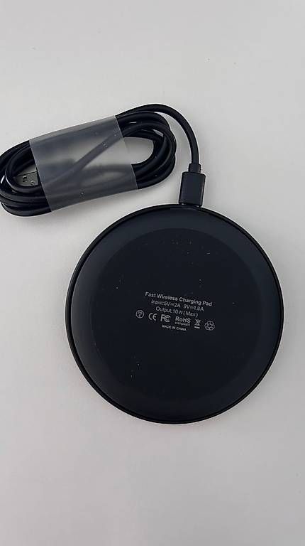 Caricabatterie: Wireless Charging Pad black 10W new condition – Nuovo e nell'imballaggio originale da Genève venduto da Noemie.wrmsi 1